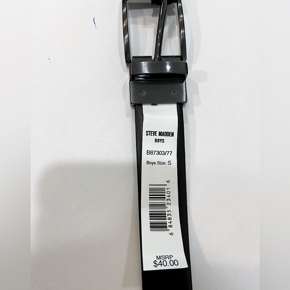 NWt Steve Madden Boy’s Reversible Belt- Size Small (22/24) - Picture 3 of 5